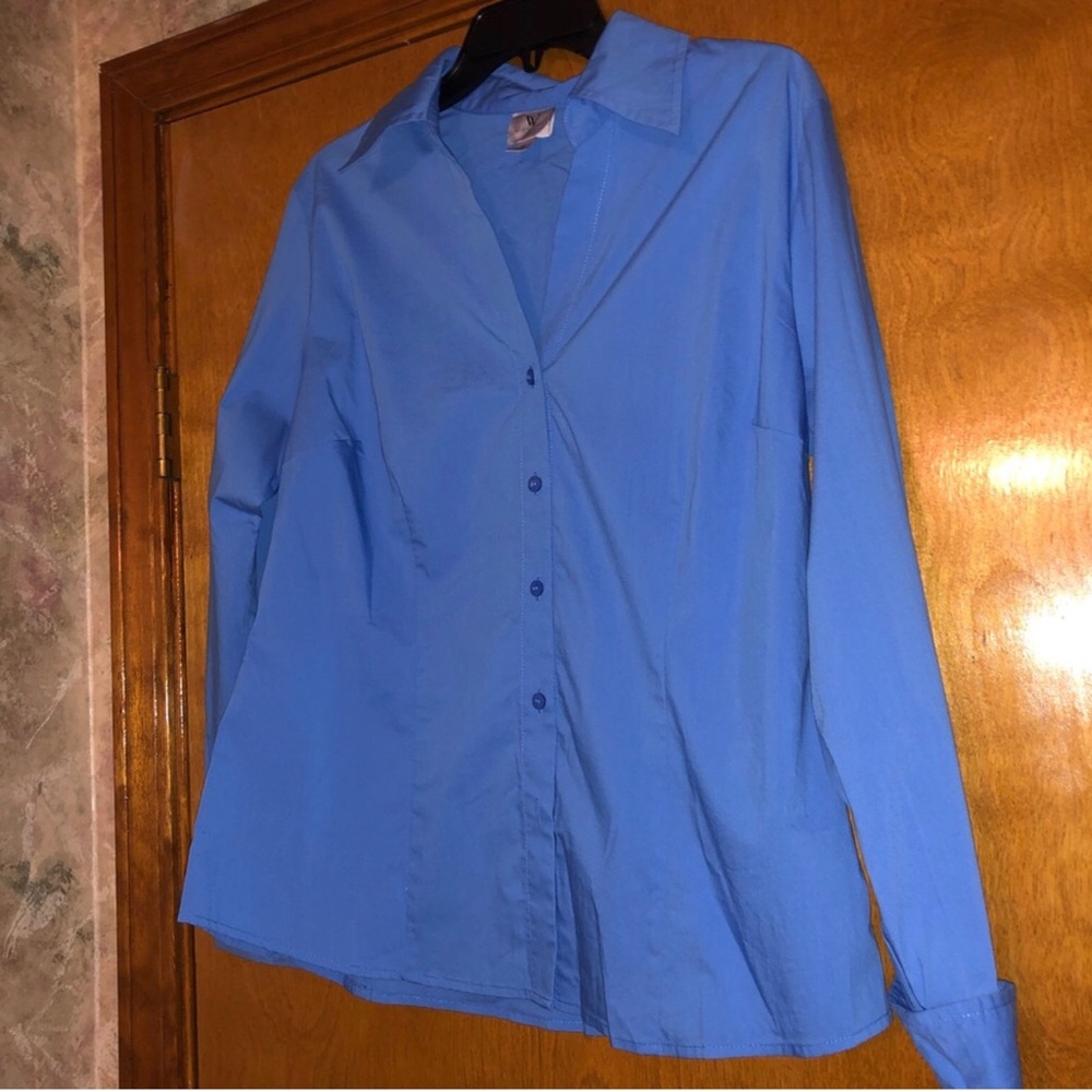 Bundle of 4 Worthington blouses - Picture 9 of 9